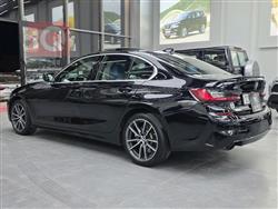 بي ام دبليو الفئة 3